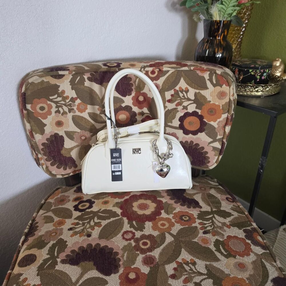 Unbranded Women's White and Cream Bag